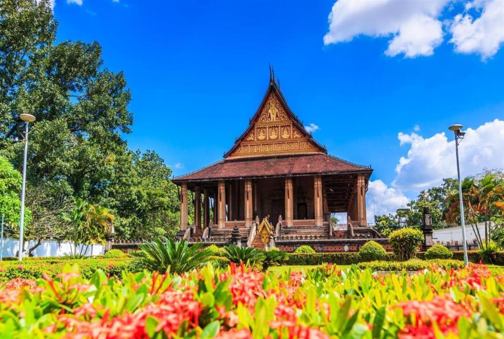 New Rose Boutique Hotel Vientiane Exterior photo