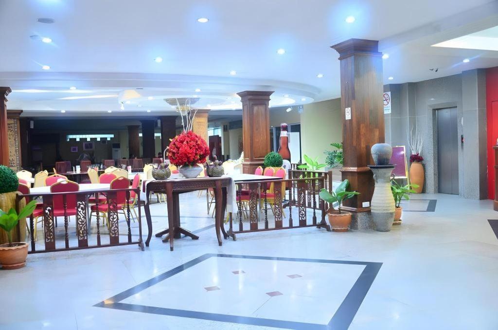 New Rose Boutique Hotel Vientiane Exterior photo