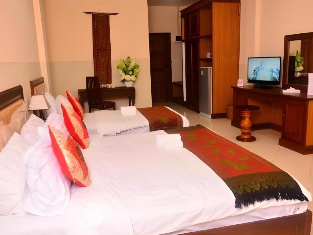 New Rose Boutique Hotel Vientiane Exterior photo