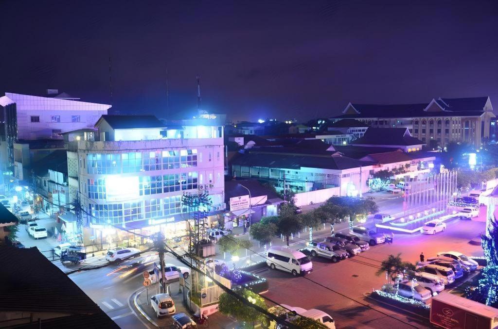 New Rose Boutique Hotel Vientiane Exterior photo